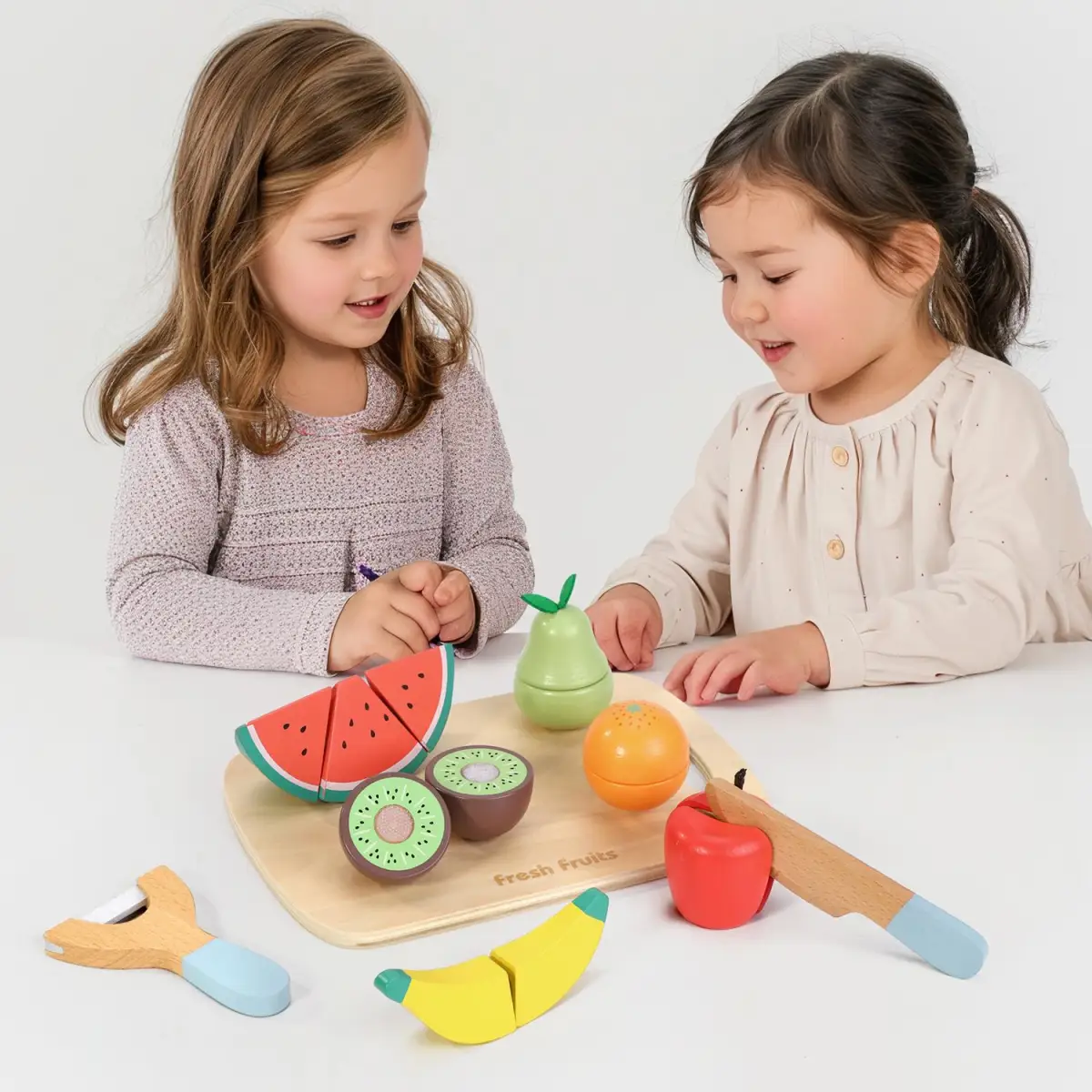 SOKA Fruit Cut Up 1010461 by SOKA Play Imagine Learn