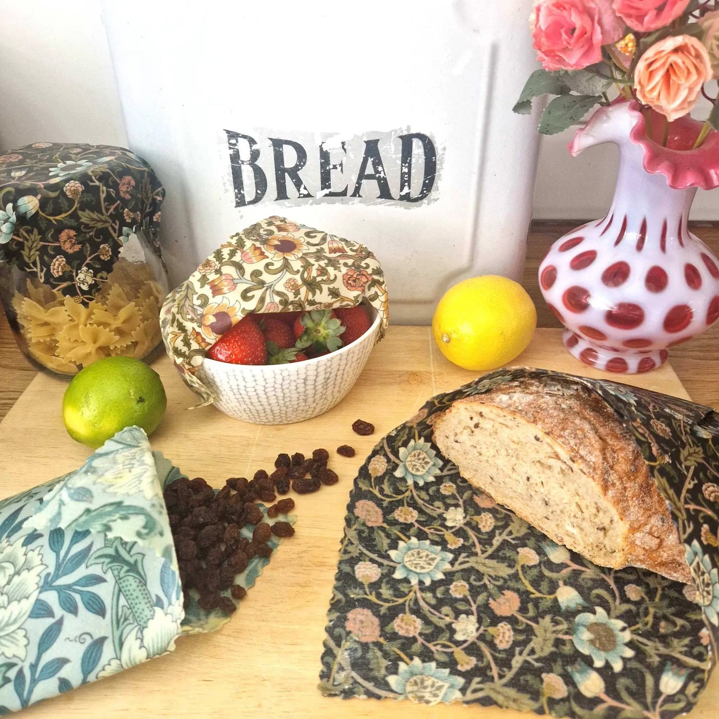 *British Beeswax Set of 3 Handmade Beeswax Wraps | William Morris by Honey Bee Good