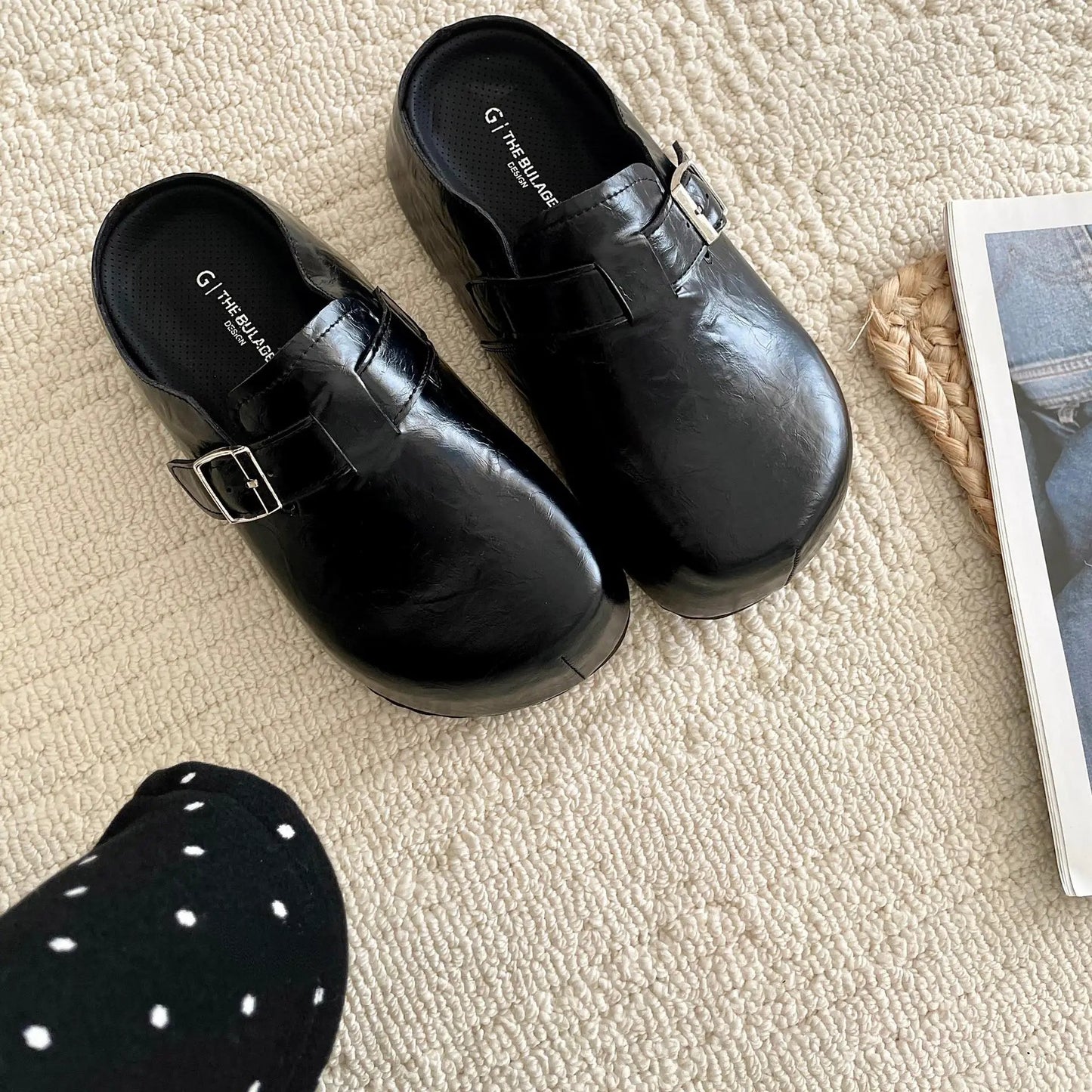 Flat Buckle Casual Sneakers Student All-matching Outer Wear Slippers by Dropshipman