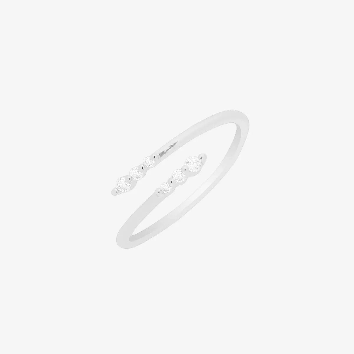 Triple cubic across ring by Nabi London