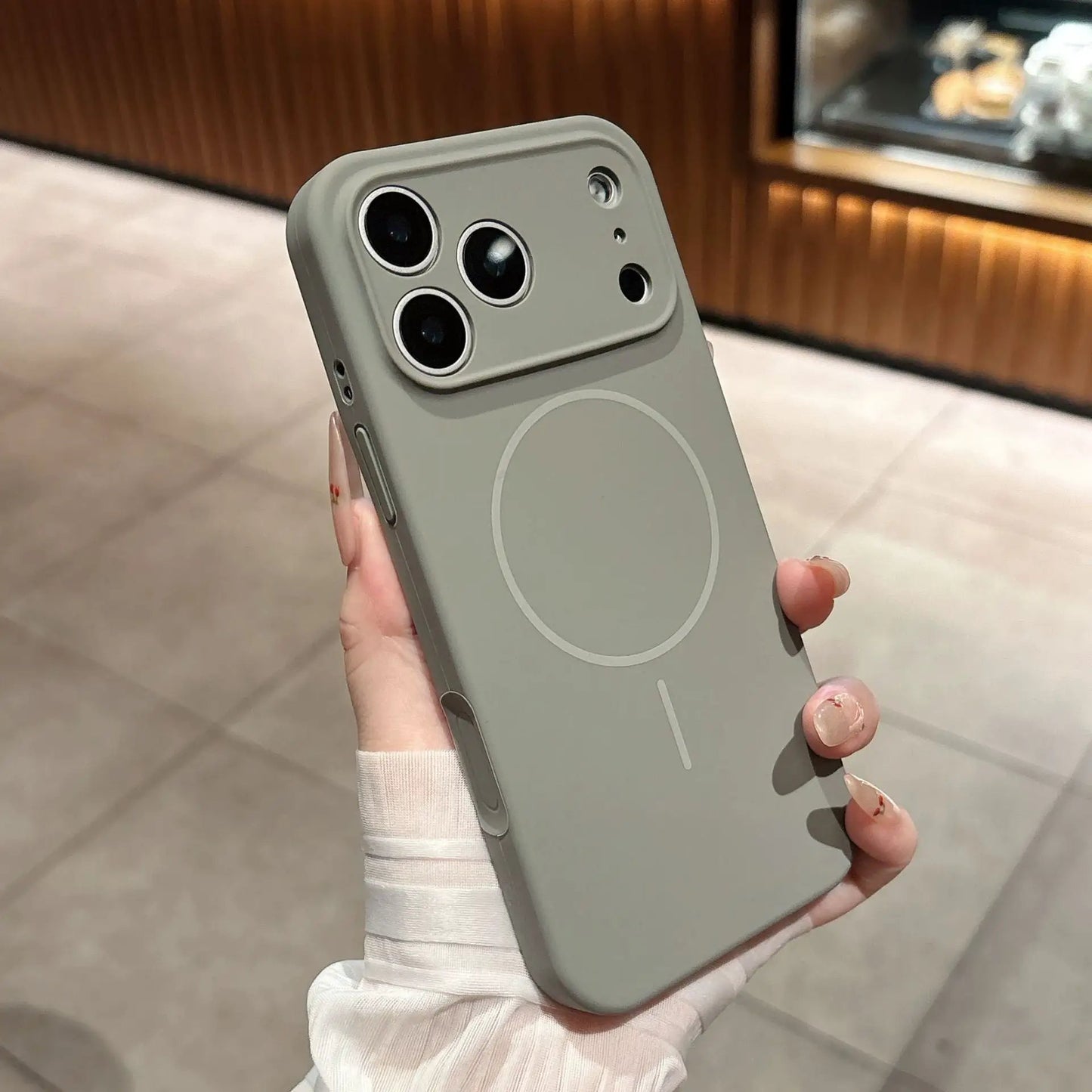 Applicable To 17 Fine Circle Magnetic Phone Case Liquid Silicone by Dropshipman