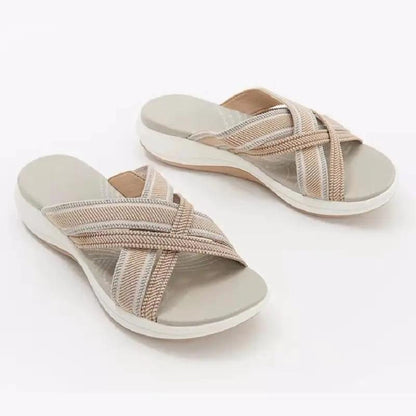 Large Size European And American Home Leisure Beach One-Line Women'S Slope Heel Slippers by Dropshipman