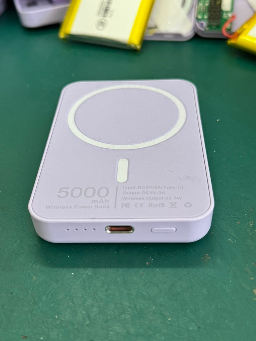 Magnetic Wireless Charger Electric Treasure Wireless Charger Portable Power Source Foot 5000MA by Dropshipman