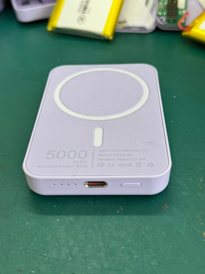 Magnetic Wireless Charger Electric Treasure Wireless Charger Portable Power Source Foot 5000MA by Dropshipman