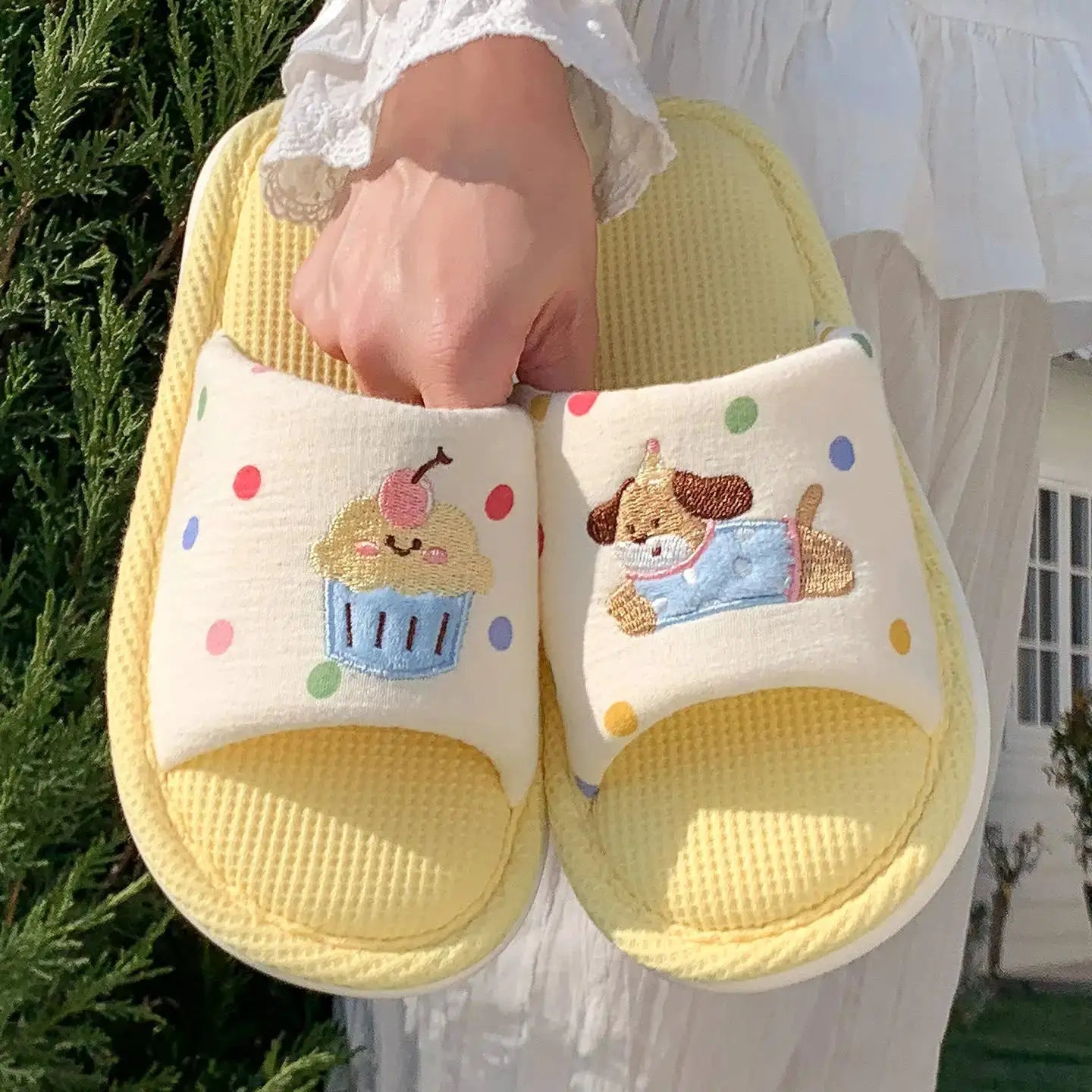 Women's Cartoon Embroidery Linen Slippers, Breathable Cotton Linen House Shoes, Comfortable Non-Slip Indoor Home Slides by All Mart Bristol Ltd