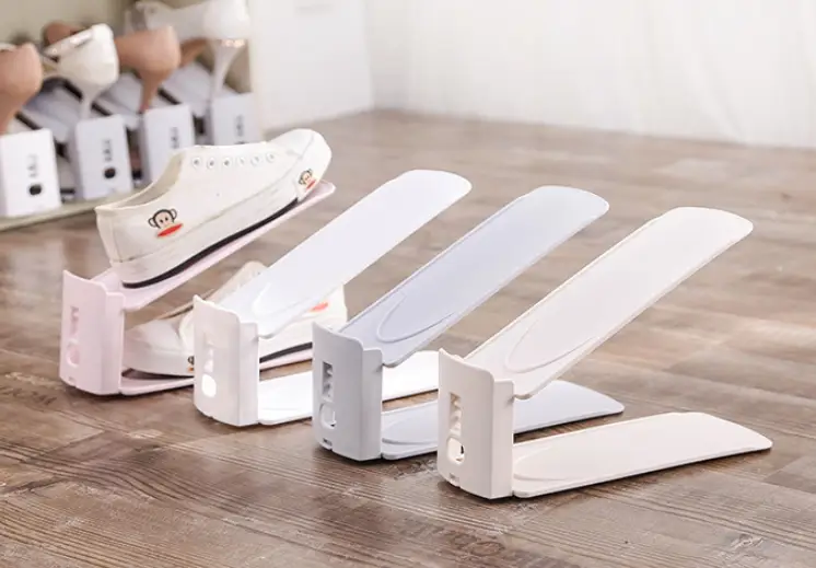 Shoe storage rack by Dropshipman