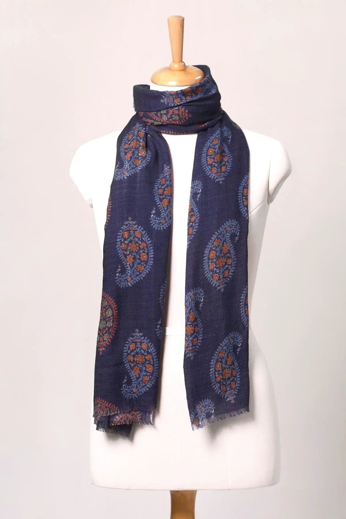 Indigo Paisley Print Twill Weave Wool Scarf - Blue Multi | SVEŽElife by SVEZElife