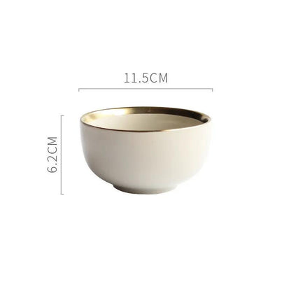 Dishes and utensils by Dropshipman