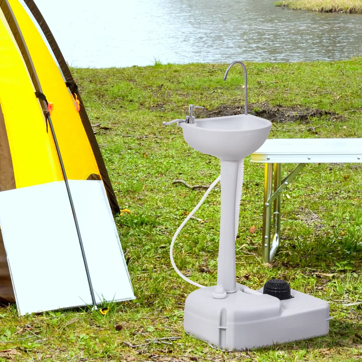 Portable Camping Sink with Towel Holder & Soap Dispenser Hand Wash Outsunny by Unbranded