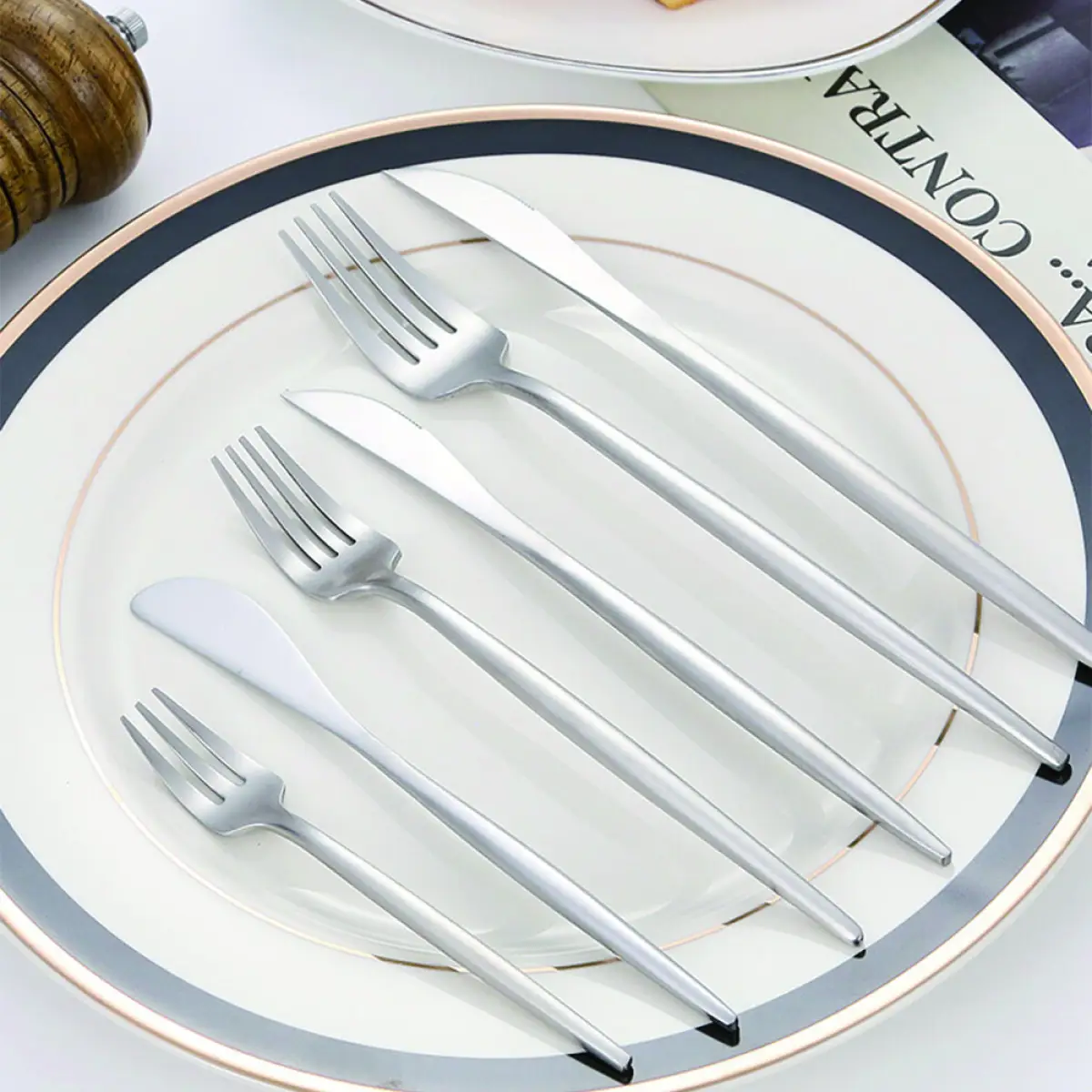 30pc CUTLERY DINNER SET STAINLESS STEEL METAL STAND RACK FORKS TEA SPOONS POLISH by N/A