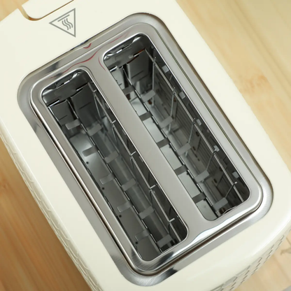 Kettle and Toaster Set by N/A