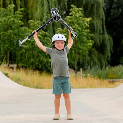 Swift Green - Big 3 Wheel Scooter by BOLDCUBE Scooters