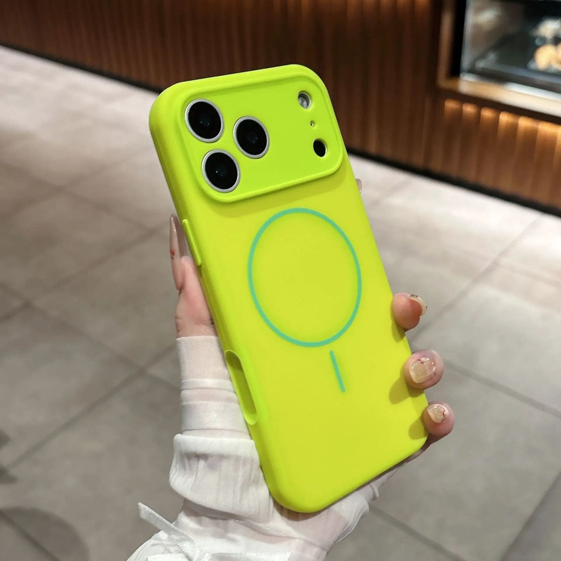 Applicable To 17 Fine Circle Magnetic Phone Case Liquid Silicone by Dropshipman