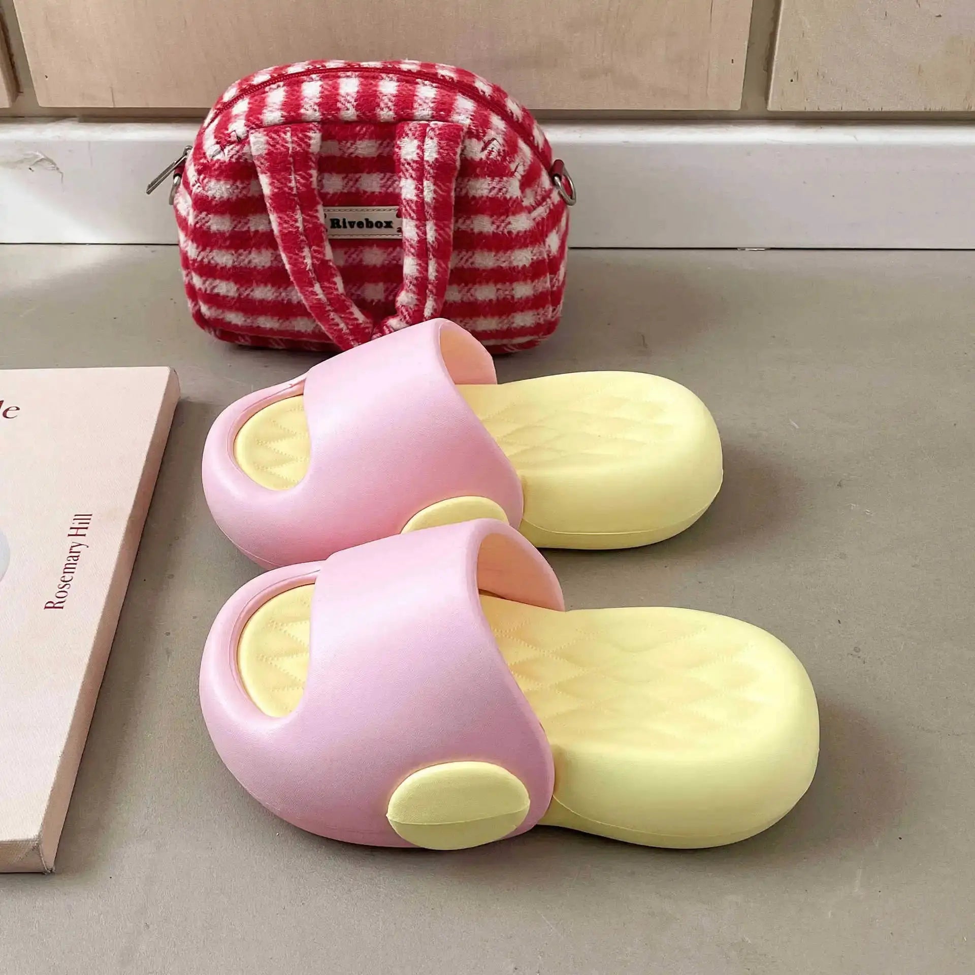 Cartoon kitten platform slippers women's summer wear non-slip cute one-word drag comfortable home sandals by All Mart Bristol Ltd