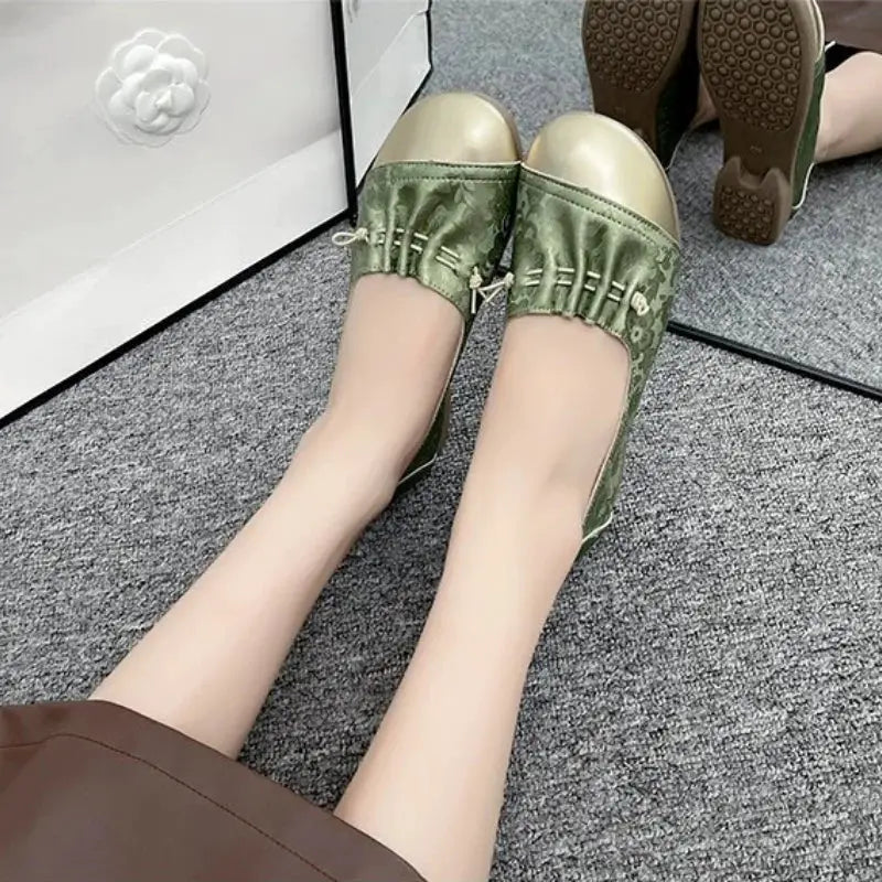 Chinese Style Color Block Slip-on Flats, Low Heel Comfortable Versatile Work Shoes for Women by All Mart Bristol Ltd