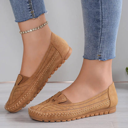 New Women's Retro Casual Flat Shoes by Dropshipman