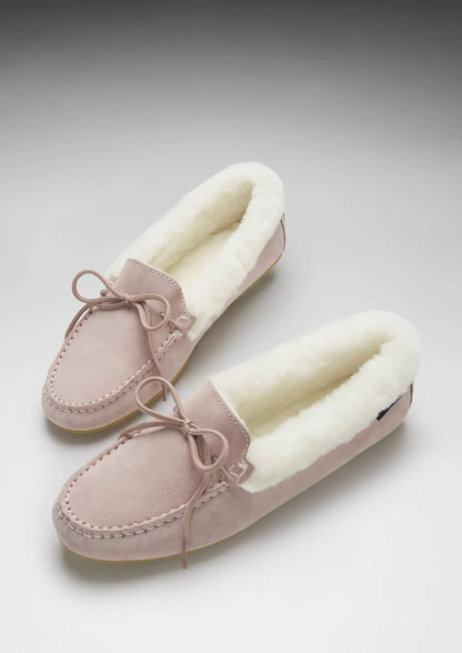 Women's slippers, sheepskin, ice pink suede by Hugs & Co.