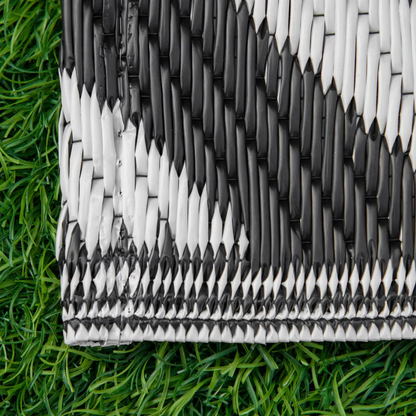 121x182cm Reversible Outdoor Rug Portable Plastic Straw RV Outsunny by Unbranded