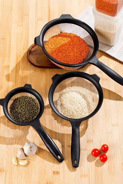 3-Piece Clip on Pot Strainer Set Stainless Steel Mesh Sieves 14-18-22Cm Flour Sifter Pasta Rice Colander by All Mart Bristol Ltd