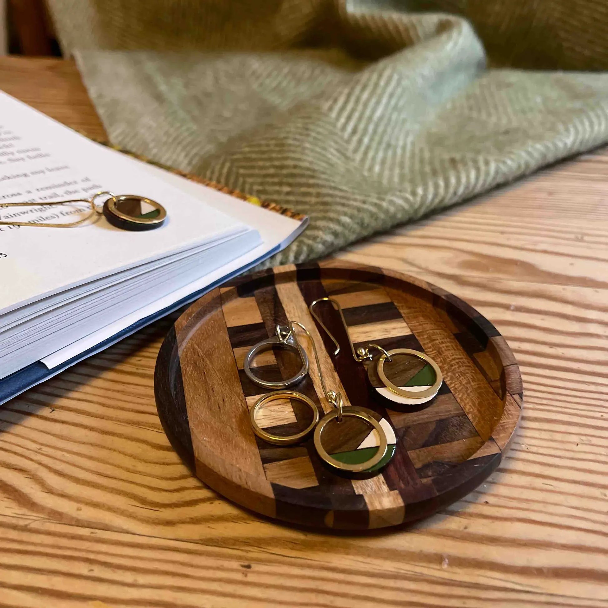 Unique Handmade End Grain Wooden Coasters (Set of 2 or 4) by Paguro Upcycle