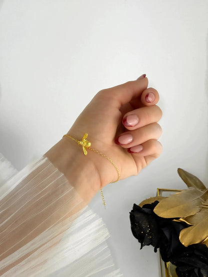 16K Gold Plated 925 Sterling Silver Big Bee Anklet by LAURRÈ Jewellery