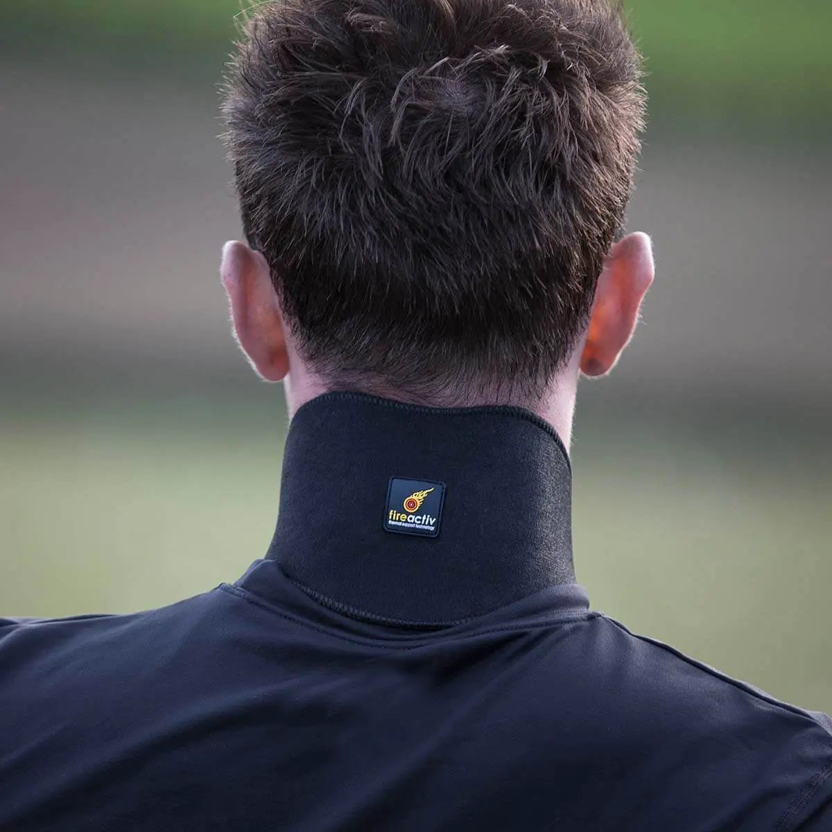 Self Heating Thermal Neck Support by Fireactiv