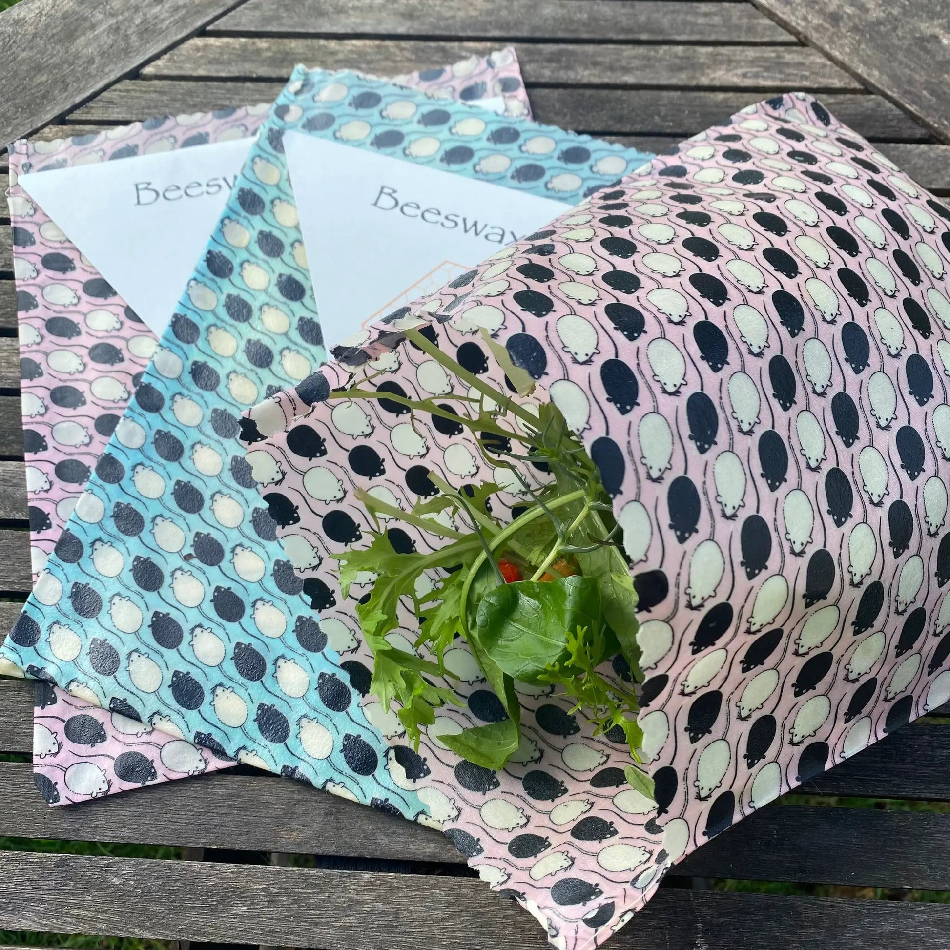 Beeswax Baggie Sandwich size by BeeRetro Beeswax Food Wraps