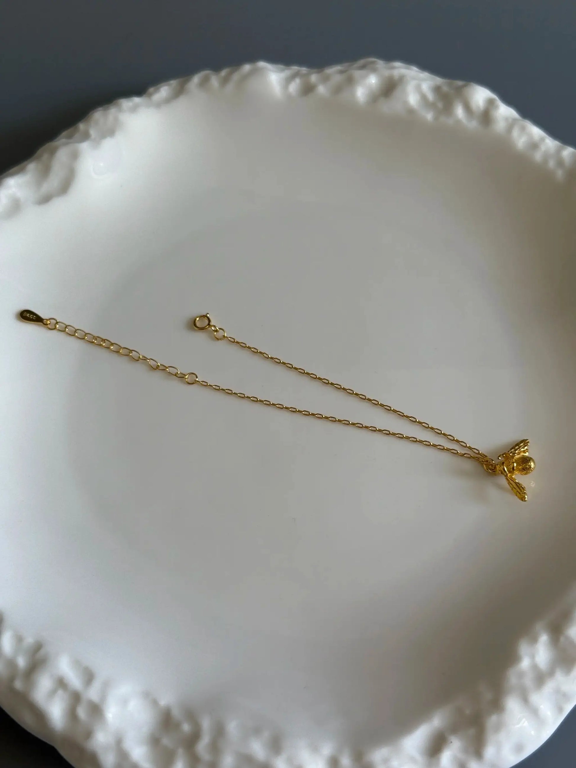 16K Gold Plated 925 Sterling Silver Big Bee Anklet by LAURRÈ Jewellery