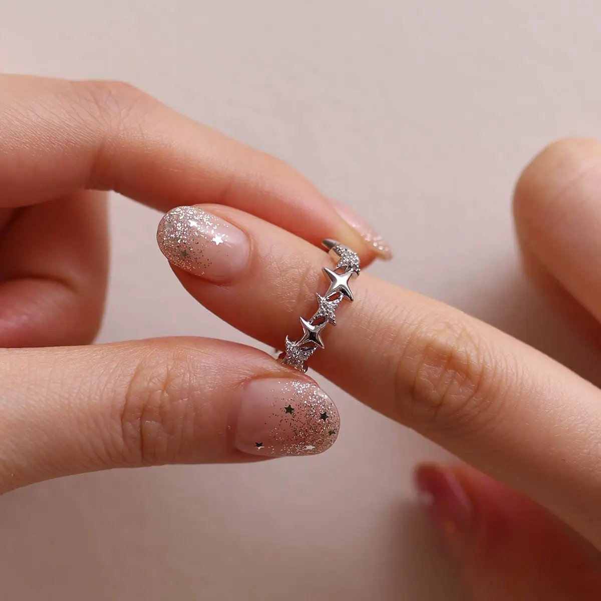 Star shine ring by Nabi London