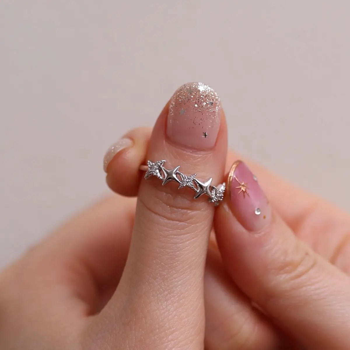 Star shine ring by Nabi London