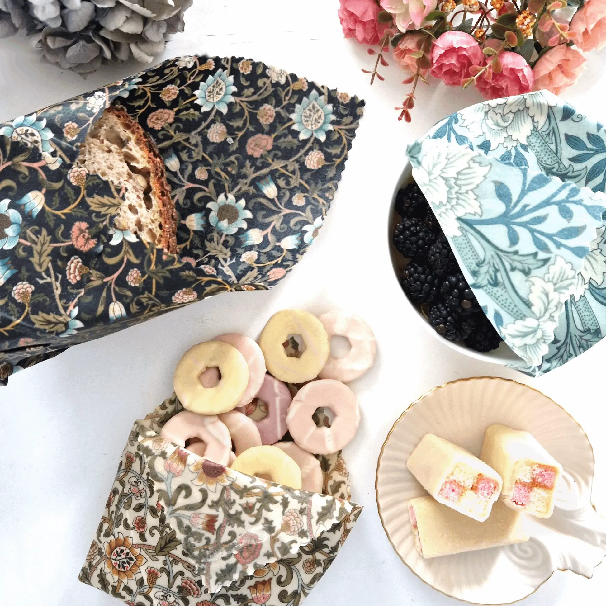 *British Beeswax Set of 3 Handmade Beeswax Wraps | William Morris by Honey Bee Good