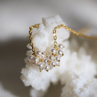 Pearl necklace by Nabi London