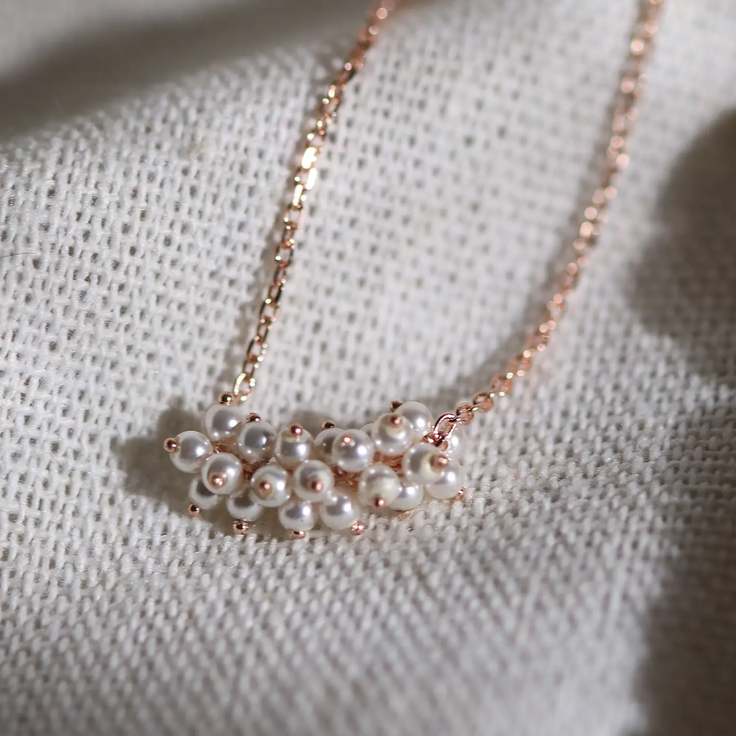 Pearl necklace by Nabi London
