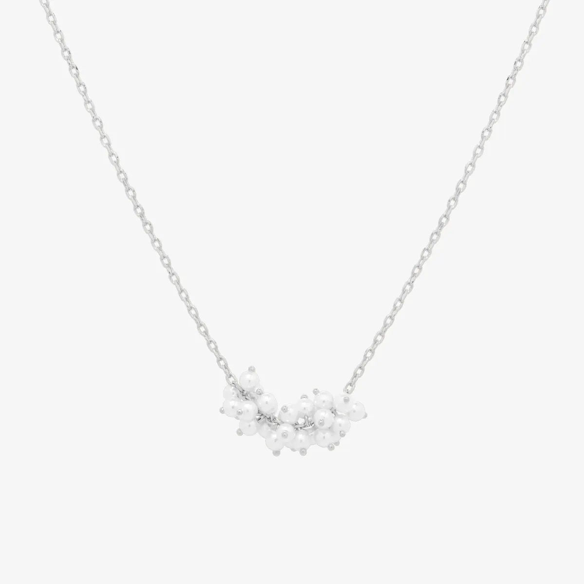 Pearl necklace by Nabi London