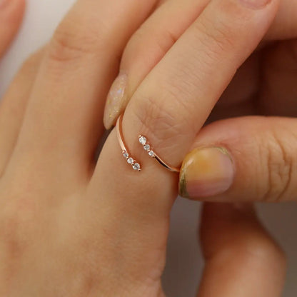 Triple cubic across ring by Nabi London