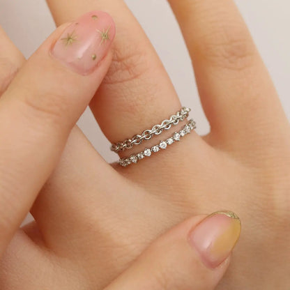 Double chain ring by Nabi London