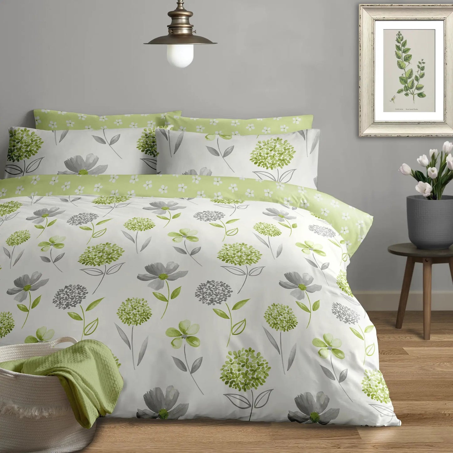 Caroline Floral 200 Thread Count Cotton Rich Duvet Set Green by Bellissimo Home