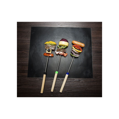 Vinsani Non-Stick BBQ Grill Mat (40 x 33 cm) – Universal Barbeque Baking Oven Liners Reusable and Dishwasher Safe Indoor Outdoor BBQ Cooking Mats for Charcoal Electric Gas Grill Kitchen Ovens – Black by Vinsani