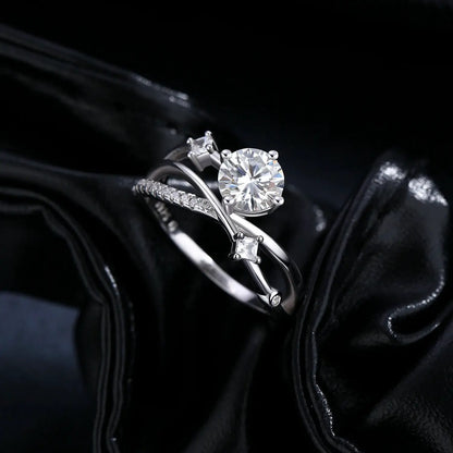 MODIAN 1CT VVS1 Clarity Moissanite Dazzling Ring 925 Sterling Silver e Multi-layer Lines Rings For Women Wedding Jewelry Gifts by All Mart Bristol Ltd