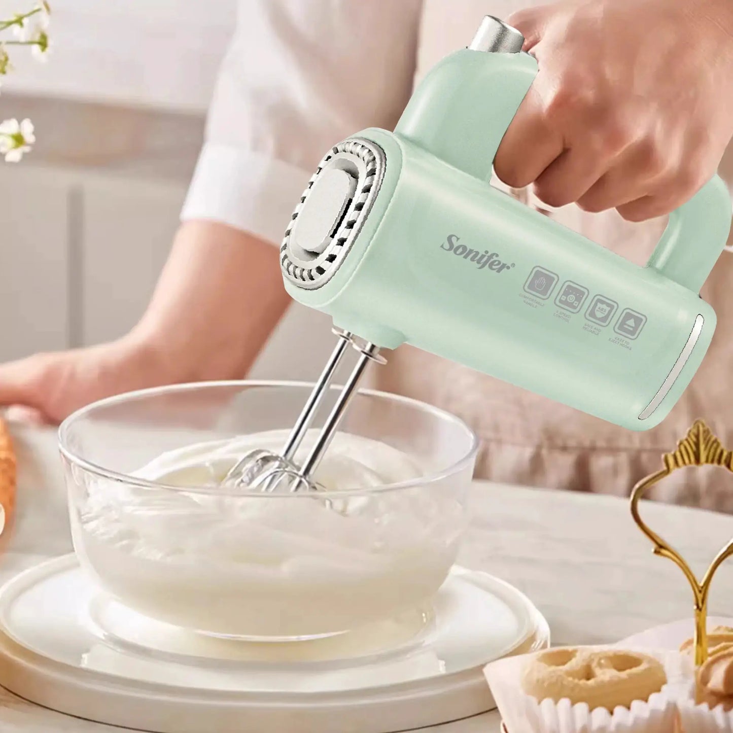 Sonifer 5 Speed Hand Mixer with Food Grade ABS by All Mart Bristol Ltd