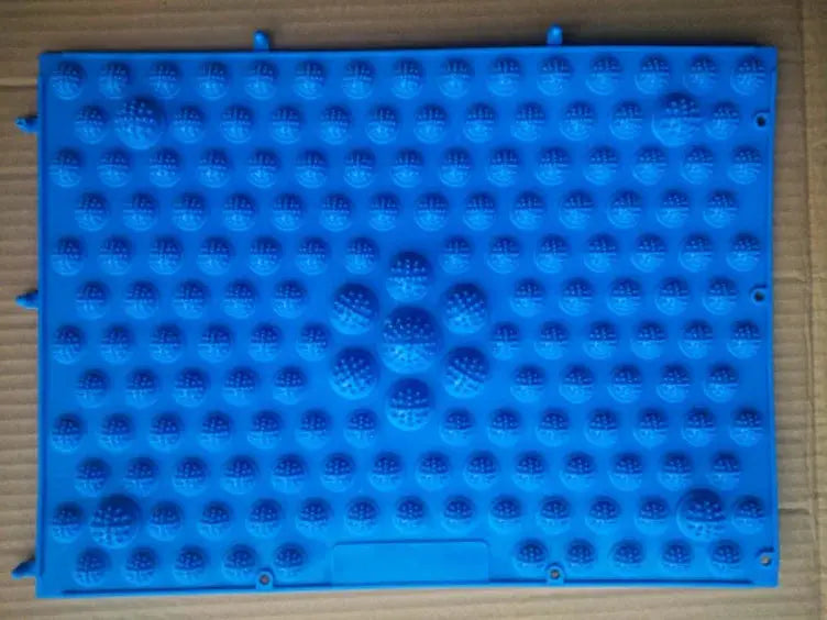Toes Foot Massager Sensory Integration Toys Kids Adult Chinese Massage Headache Relief Tension Relief Fun Games Play Floor Mats by All Mart Bristol Ltd