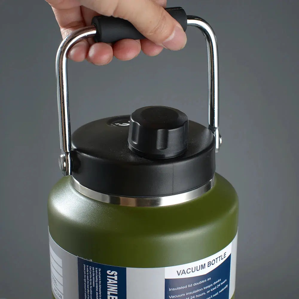 1.5L Large capacity vacuum flask, 304 stainless steel vacuum bottle, Outdoor portable water bucket, Handheld sports water bottle by All Mart Bristol Ltd