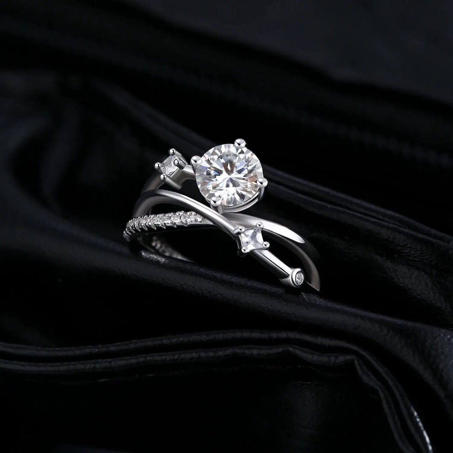 MODIAN 1CT VVS1 Clarity Moissanite Dazzling Ring 925 Sterling Silver e Multi-layer Lines Rings For Women Wedding Jewelry Gifts by All Mart Bristol Ltd