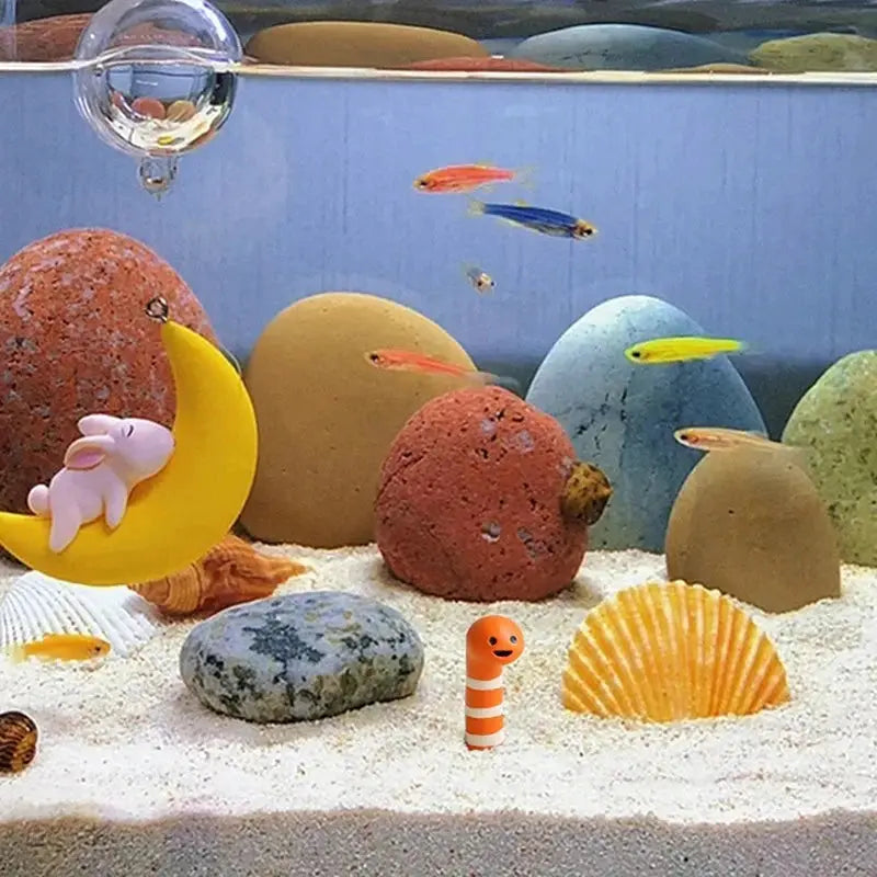 2 Pcs/set Aquarium Decor Accessories Cute Animal Bookshelf Decoration Home Decoration Landscaping Ornament Fish Tank Decoration by All Mart Bristol Ltd