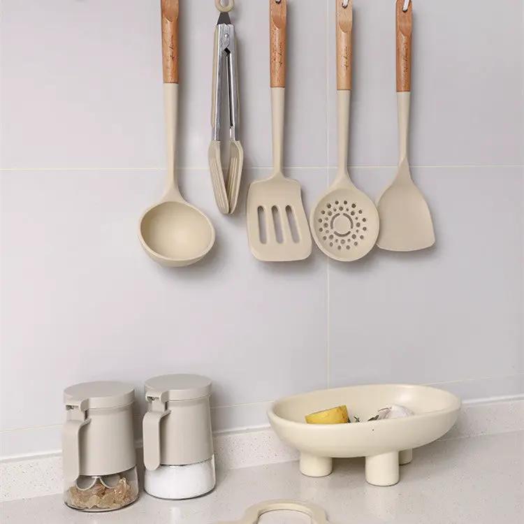 Silicone Kitchen Utensils Set by Cashymart