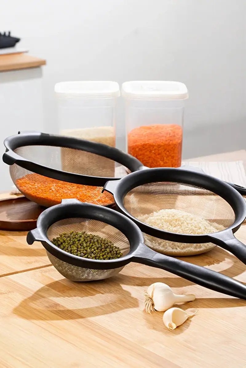 3-Piece Clip on Pot Strainer Set Stainless Steel Mesh Sieves 14-18-22Cm Flour Sifter Pasta Rice Colander by All Mart Bristol Ltd