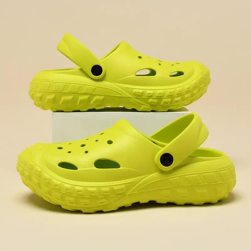 Men's Fashionable Non-slip Breathable Slippers by Dropshipman