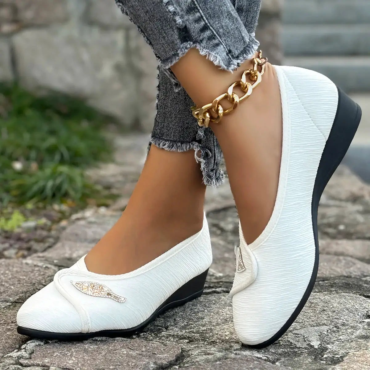 Women's Elegant Rhinestone Flat Shoes 2025 New Vamps Wrap Design Slip-On Casual Shoes Comfortable Walking Flats Plus Size by All Mart Bristol Ltd