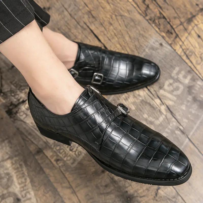 British-style Mens Leather Shoes With A Square Toe And Embossed Pattern by Dropshipman