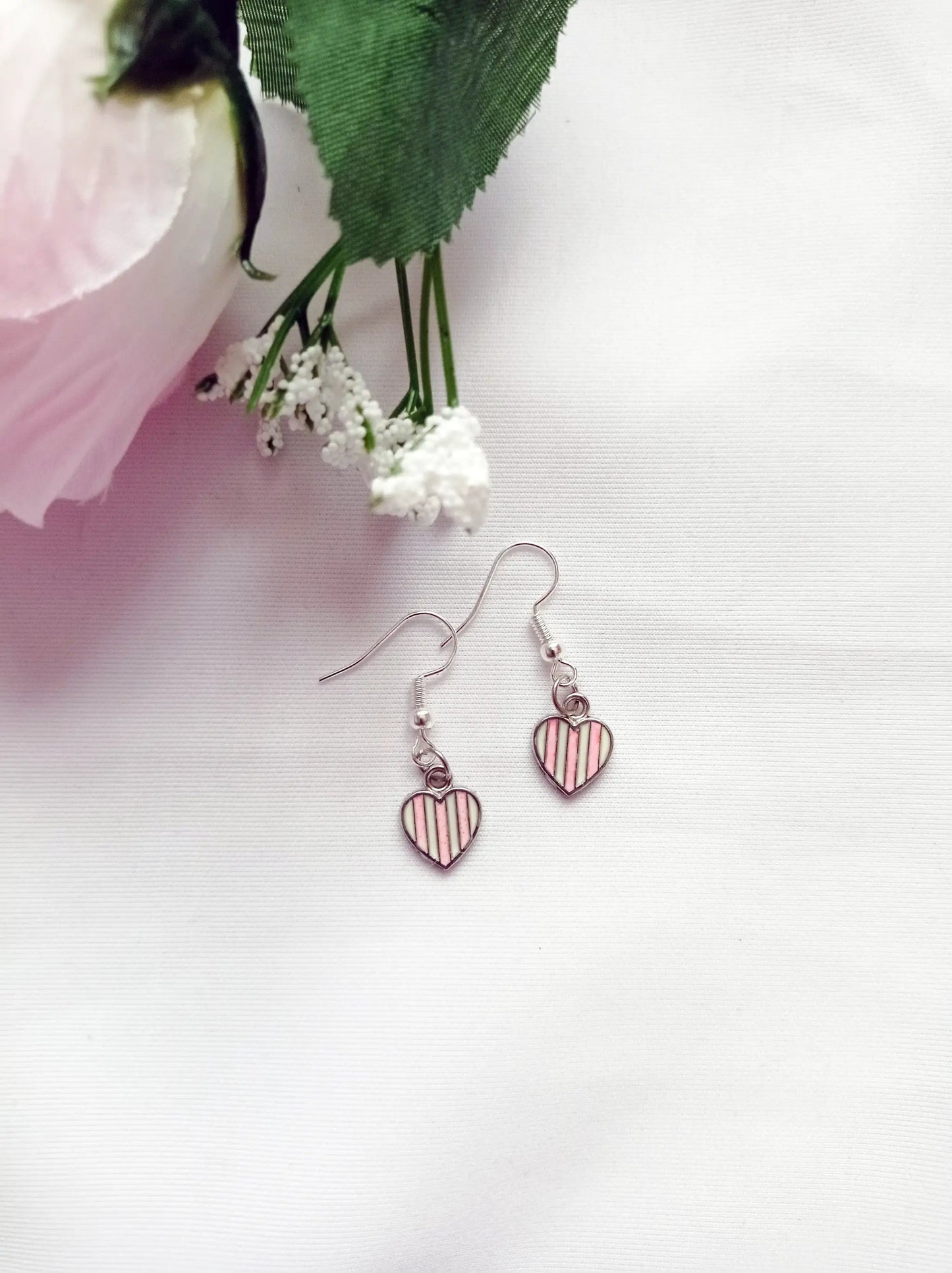 Candy Striped Hearts Earrings, Playing Cards inspired Queen of Hearts | by lovedbynlanla by Lovedbynlanla